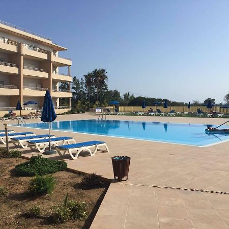Apartamento Em Quinta Da Barracuda البوفيرا المظهر الخارجي الصورة