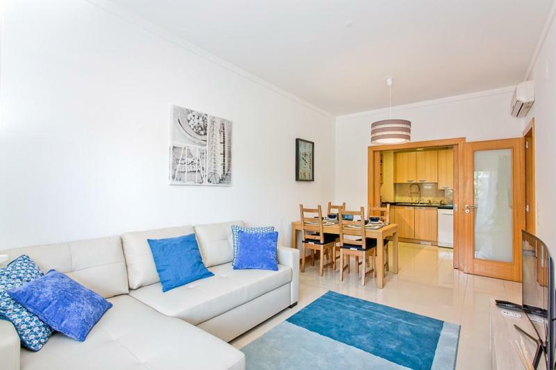 Apartamento Em Quinta Da Barracuda البوفيرا المظهر الخارجي الصورة