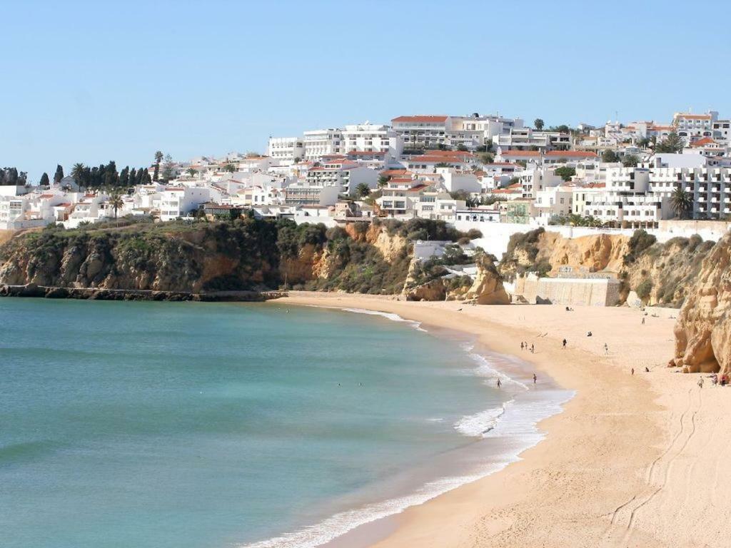Apartamento Em Quinta Da Barracuda البوفيرا المظهر الخارجي الصورة